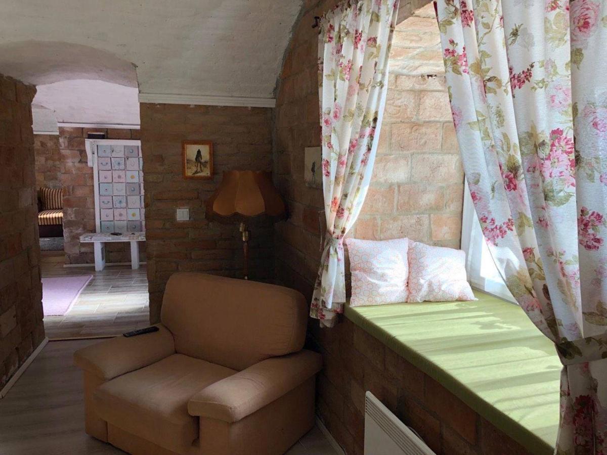 Kakukkfu Barlang-Vendeghaz Villa Ношвай Екстериор снимка
